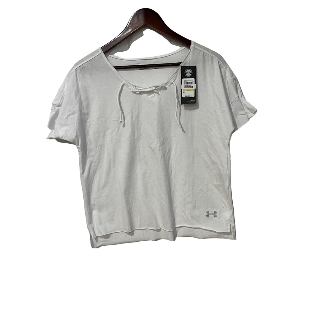 Under armour white short sleeve t shirt size medium